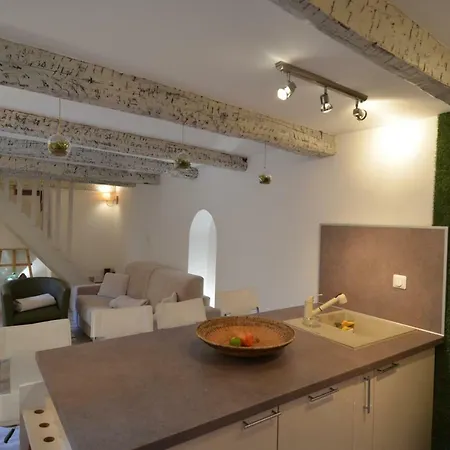 Duplex De Charme 4 Personnes Quartier Du Port A * Nice